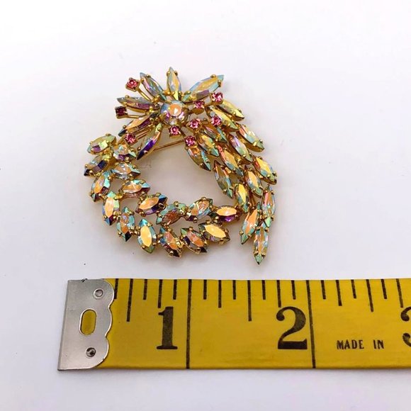 VINTAGE RARE UNSIGNED 1960's Aurora Borealis Marquis Cut Rhinestone Brooch - Picture 4 of 4